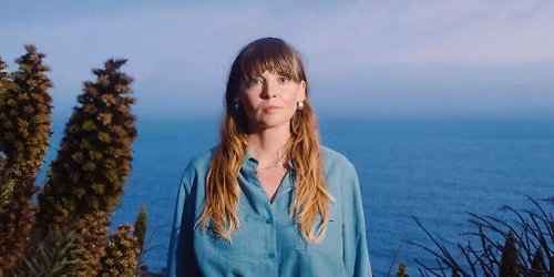 COURTNEY MARIE ANDREWS - ISLINGTON