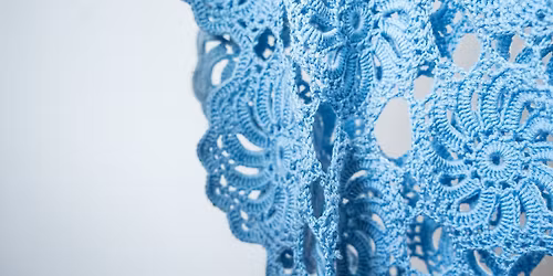 Wystawa r\u0119kodzie\u0142a \u201e\u015awi\u0105teczne Sploty Torunia\u201d