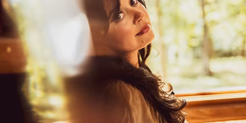 Emily Scott Robinson Live at Club Red