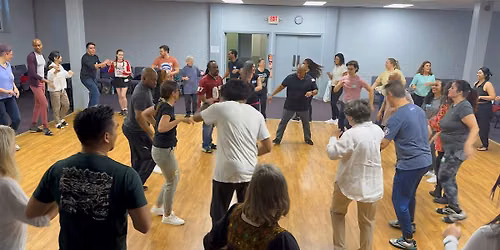 Cuban Salsa (Rueda) Dance Class & Social Dancing