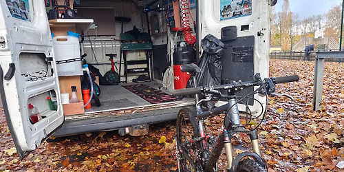 Réparation vélo au Repair café Seraing