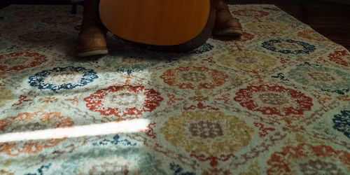 Live Music w\/ Barak Hill