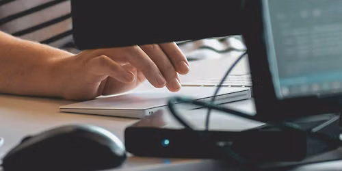Click Wisely: How to Spot Credible Information