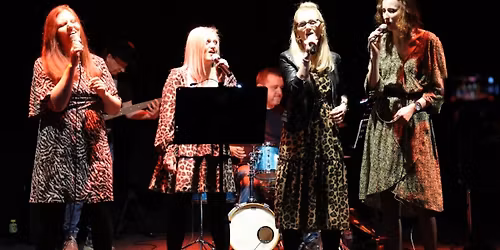 Jazz na le\u017cakach - Medley Group by Angostura