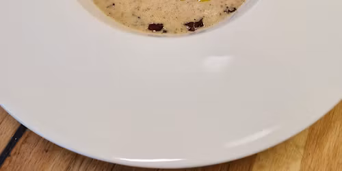 Smaksakademiet; Kj\u00f8kkenkurs med Gjestgiveren! Kraft, saus og supper!