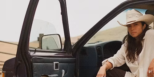 Reyna Tropical in Los Angeles