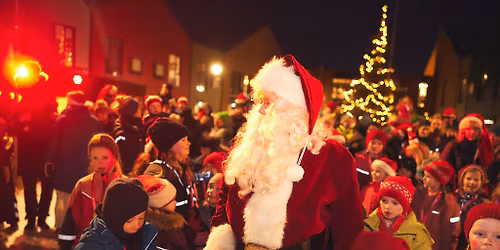 Juletretenning ved Fr\u00f8ya Helsetun