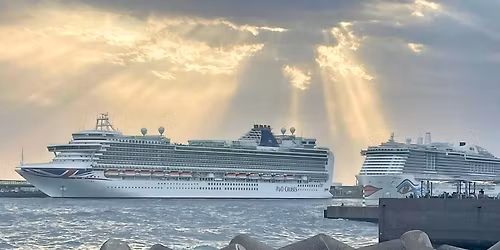 P&O Azura Christmas Canaries Cruise 2025 Get Together