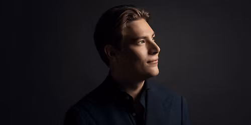 M\u00e4kel\u00e4 Conducts Ein Heldenleben