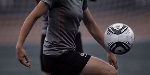 Girls Football Night \u26bd (Free & Fun Meetup +18Y)