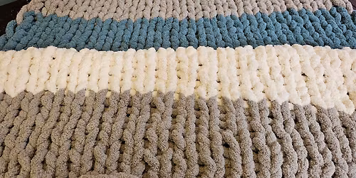 Beginner Chunky Knit Blanket