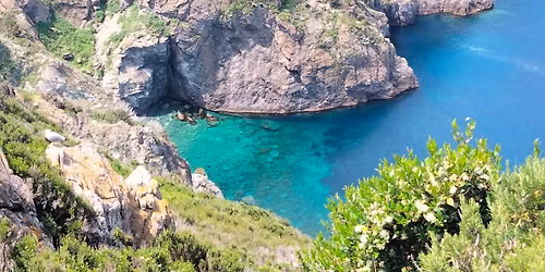 Gorgona: trekking per famiglie 