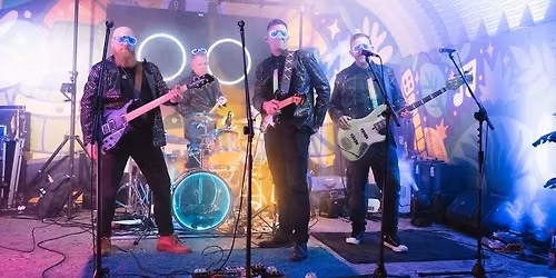 Live at Neighbourhood Palmy !