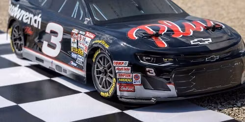 Nascar at Papa's Tavern