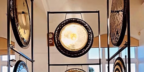 Community Gong Bath
