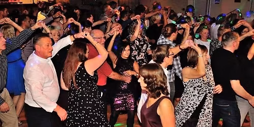 Hot Latin Night Salsa with Espiritu Latino & M\u00e1s y Mas