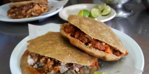 Garnacheando Ando: tacos y tortas en el Centro Historico