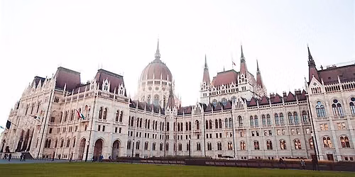 Budapest Historical Sightseeing Free Walking Tour