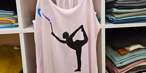 Yoga + Art at CreativiTee