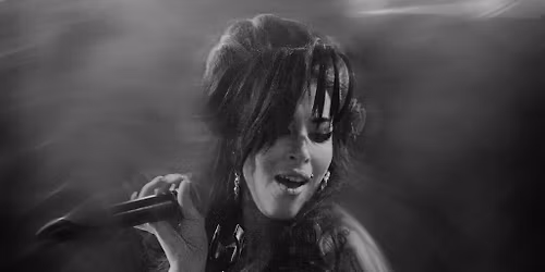 AbsoluteAmy: Live In Bristol