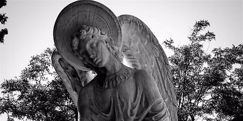 TOUR CEMENTERIO DE LA ALMUDENA
