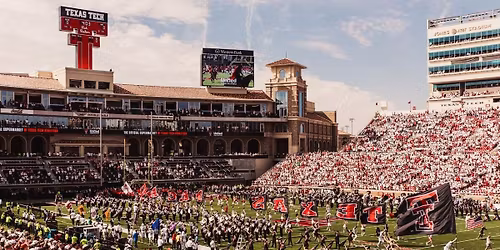 Parking Cincinnati Bearcats at Texas Tech Red Raiders Womens Volleyball