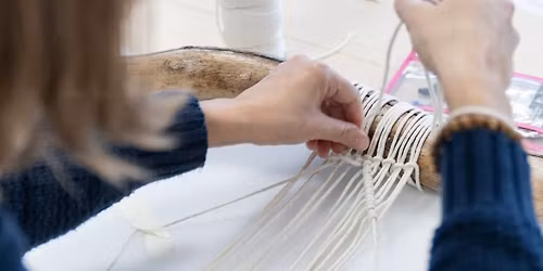 Learn to make a Macrame wall hanging