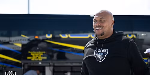 Las Vegas Raiders at Los Angeles Chargers at SoFi Stadium
