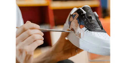 Painting for Kicks - Paint and Sip in Orlando | Classpop!\u2122