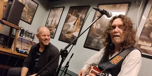 Helle & Vaarna @ Semafori la 8.11.