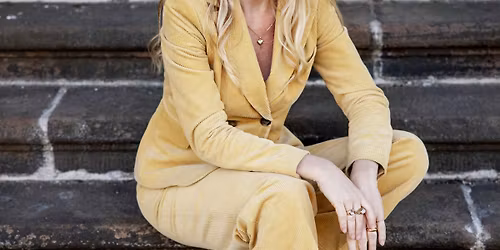 Kirkens \u00e5bne Vindue i Vor Frue Kirke - Min tro og dens betydning ogs\u00e5 i livskriser