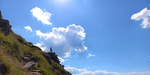 \u00c9letre sz\u00f3l\u00f3 filoz\u00f3fia - elo\u030bada\u0301s e\u0301s besze\u0301lgete\u0301s hetente