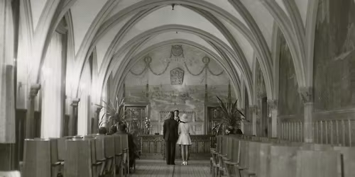 KOMENTOVAN\u00c1 PROHL\u00cdDKA REPREZENTA\u010cN\u00cdCH PROSTOR RADNICE