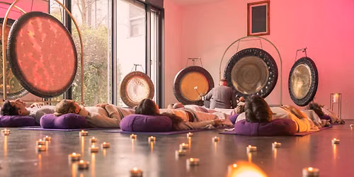 Total Reset - Gentle Movement & Gong Meditation
