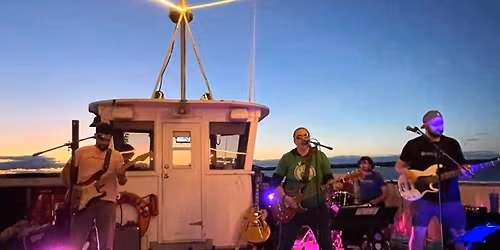 Casablanca Cruise - Sunday Funday 