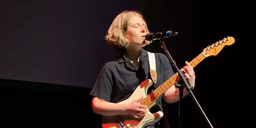 Live music from Holly & happy hour 