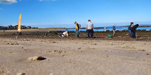 Beach Cleans in North Berwick