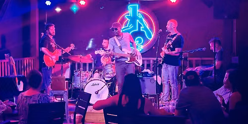 The Hoodlins - Live at MadLife Patio - 7\/25\/26