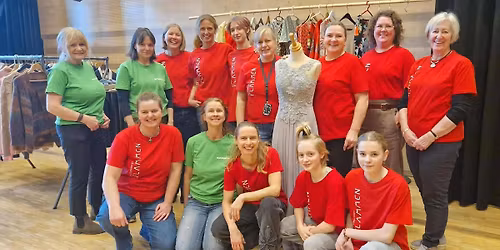 Klesbyttemarked i Flammen