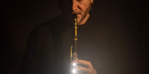 Koncert \/ medytacja audiowizualna \u201eSONUS LUX\u201d \u2013 Pawe\u0142 Szamburski