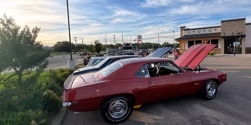 Cruise-In at Roney's