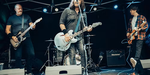 LA Foo Fighters live at Pudsey Tavern