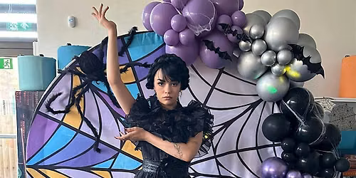 Spooky Shuffle: FREE Mini Disco with Wicked Weds!