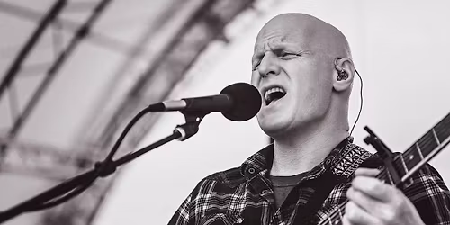 LIVE MUSIC: Owen Barnhart