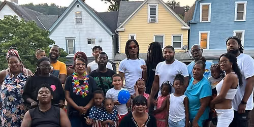 Family cookout \ud83c\udf20 \ud83e\ude87\ud83c\udf7e