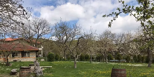 \u0419\u043e\u0433\u0430 \u0443\u0438\u043a\u0435\u043d\u0434 \u0441 \u041b\u044e\u0441\u0438 \u0438 \u041c\u0438\u0440\u0430 \u043f\u0440\u0435\u0437 \u043c\u0430\u0439 | 15\u201317 \u043c\u0430\u0439 | \u0414\u044a\u0431\u0440\u0430\u0432\u0430\u0442\u0430