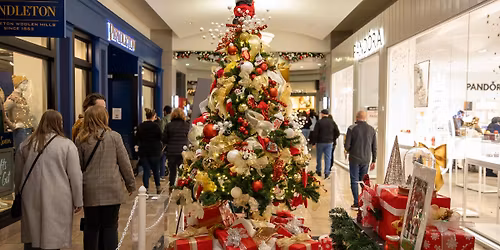 Christmas Tree Elegance