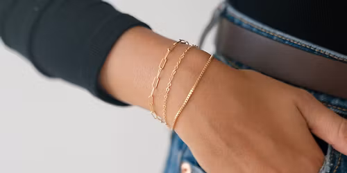 Permanent Jewelry at Playa Bowls (Rochester Hills)