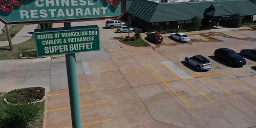 Cruise In-Golden Palace