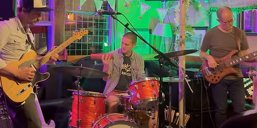 Will Edmunds Trio - Live at the Belvoir Castle